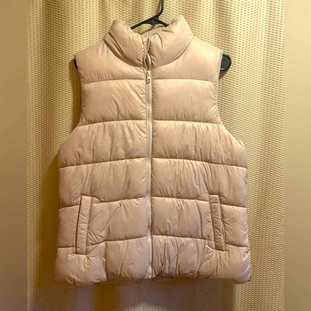 🔥Old Navy Sherpa Lined Puffy Vest / Rose Gold